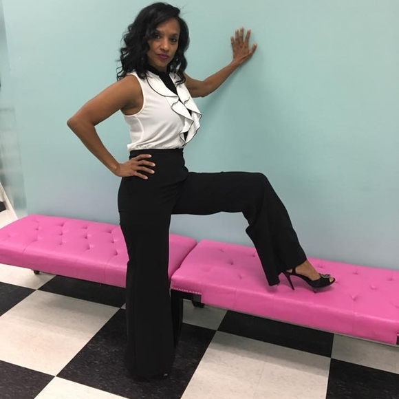 Meet your Posher, Sherri - Picture 1 of 1